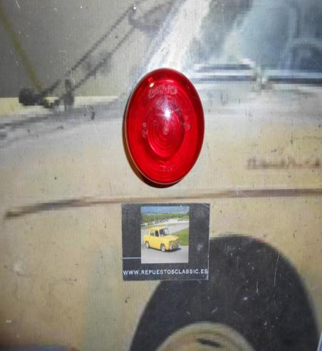 PI211* PI4 TULIPA PILOTO REDONDO COLOR ROJO CAMION REMOLQUE TRACTOR CARAVANA AUTOBUS MEDIDA 70x34mm