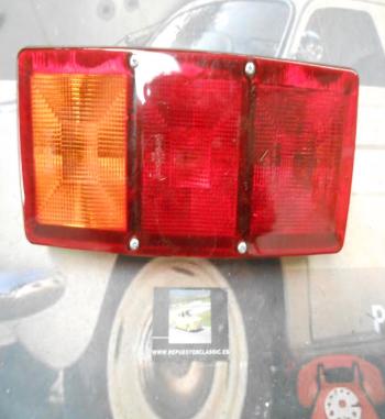 PI305 PI4 PILOTO TRASERO IZQUIERDO COMPLETO CAMION MAN BARREIROS DAF IVECO MERCEDES CON LUZ DE MATRICULA