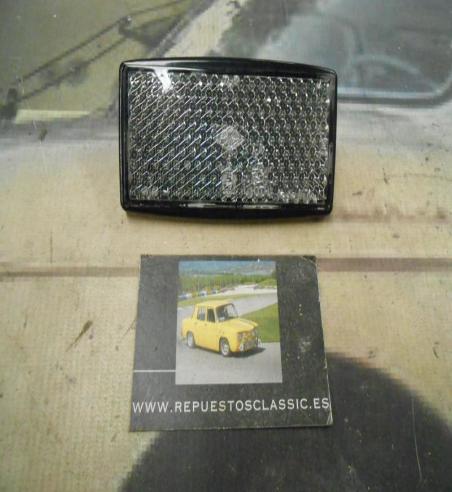 PI311* PI4 CATADIOPTRICO RECTANGULAR COLOR BLANCO CAMION AUTOBUS REMOLQUE TRACTOR CARAVANA MEDIDA 105x55mm DE TORNILLO A TORNILL