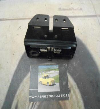 PI354 PI4 JUEGO SOPORTE 90º PORTABOMBILLA PILOTO LATERAL RECTANGULAR LUZ BALIZA CAMION REMOLQUE HELLA 2PS006717061 PARA TULIPA D