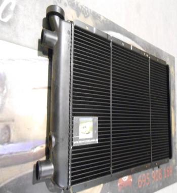 RAM204P8 RADIADOR MOTOR RENAULT 18 COBRE/TAPA PLASTICO REF. VALEO 730021 OEM RENAULT : 7701349436