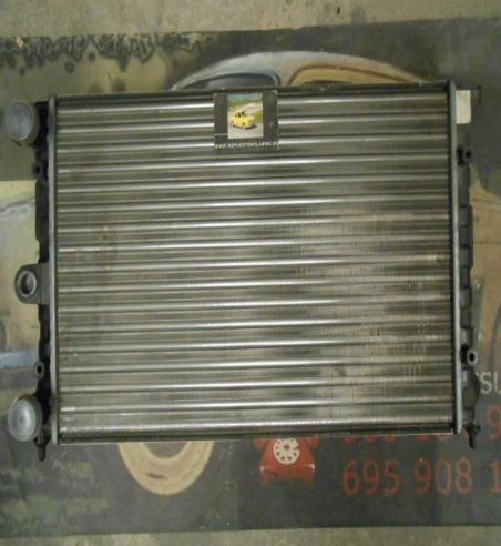 RAM38P2 RADIADOR MOTOR VOLKSWAGEN POLO II PASSAT B2 SANTANA DERBY 1.3 REF. VALEO 883720