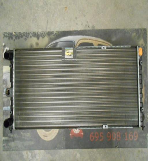 RAM39P2 RADIADOR MOTOR VOLKSWAGEN GOLF I JETTA I PASSAT B1/B2 SANTANA VALEO 883821