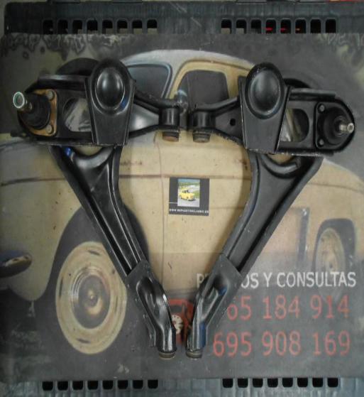 BS10 JUEGO BRAZOS SUSPENSION SUPERIOR DELANTERO SEAT 132