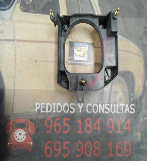 BI155 SOPORTE FARO IZQUIERDO RENAULT EXPRESS 85-> REF. VALEO 061272