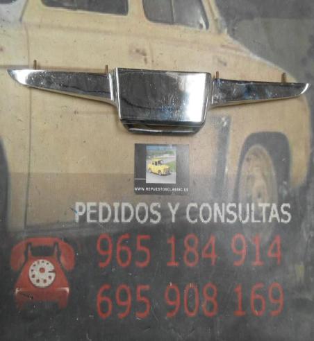 BI156 EMBELLECEDOR BISEL TRASERO LUZ DE MATRICULA SIMCA 1000