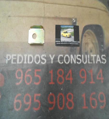 SP07 SOPORTE DISTANCIADOR PARAGOLPES SEAT 850