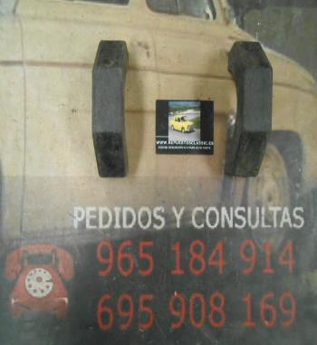 MAS20 JUEGO MASCOTAS PARAGOLPES RENAULT 4 PRIMERAS SERIES REF. 7702002717 ADAPTABLES SIMCA 1000 y DAUPHINE