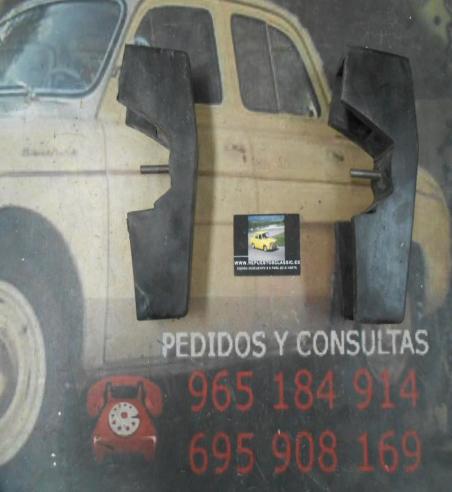 MAS18 JUEGO 2 MASCOTAS GOMA PARAGOLPES RENAULT 12