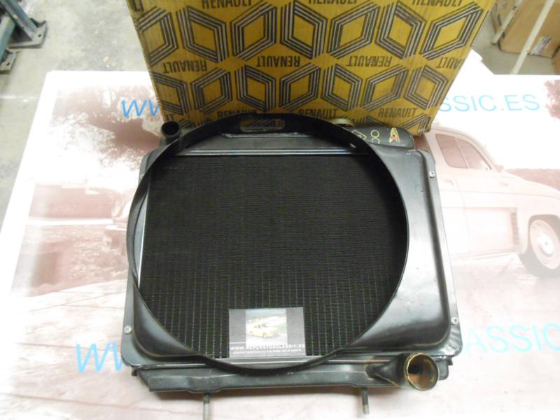 OR02 RADIADOR RENAULT 4 AÑO 1968 CON CANALIZADOR Y TAPON,  ORIGINAL RENAULT REF. 857040300