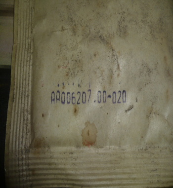 P1500 AA00620700 TORNILLO FIJACION TAPA BALANCINES SEAT 1400