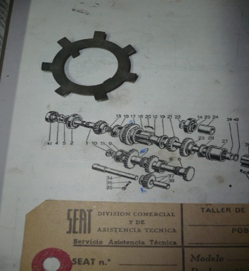 COF06 AB 12812100 CHAPA SEGURIDAD TUERCA SEAT 1400