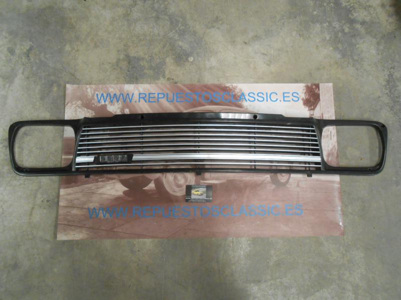 RJ164 P4 REJILLA DELANTERA SEAT 127 CL, CLX NEGRO - GRIS