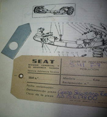 COF12 AB 15617800 CHAPA SEGURIDAD TORNILLO PUENTE DELANTERO SEAT 1400 (FIG. 7)