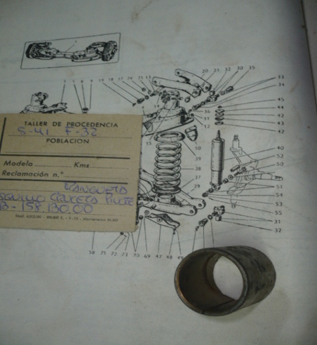 CASQUILLO CRUCETA PIVOTE MANGUETA (FIG. 32)	SEAT 1400