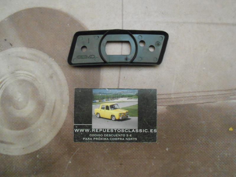 ISE251 GOMA BASE PILOTO INTERMITENTE LATERAL IZQUIERDO SEAT 131 , 132