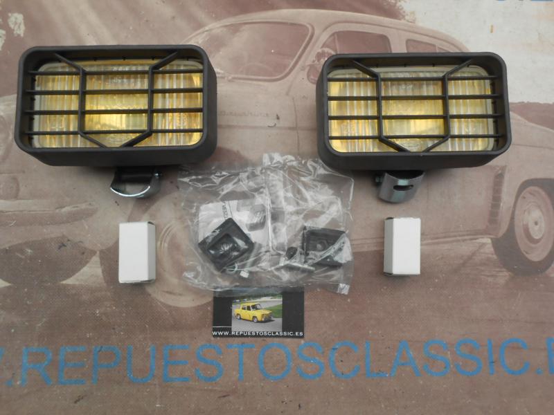 89P8 JUEGO FAROS ANTINIEBLA UNIVERSALES AMARILLOS CEA 804