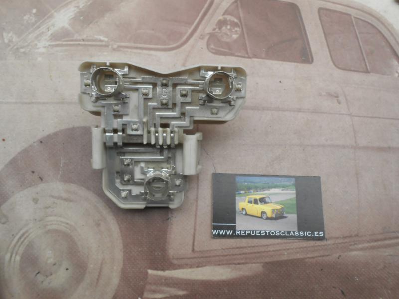 IRE342 PORTALAMPARAS PILOTO TRASERO IZQUIERDO RENAULT 21