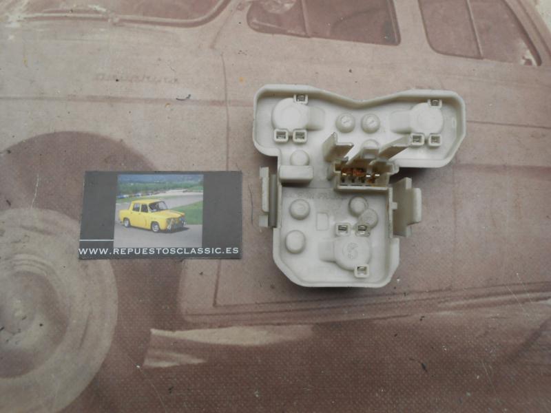 IRE343 PORTALAMPARAS PILOTO TRASERO DERECHO RENAULT 21
