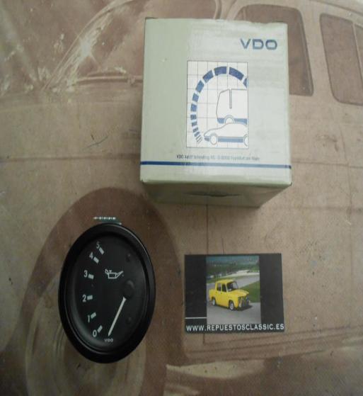 CK325 RELOJ REDONDO PRESION ACEITE , VDO 350471/002/066 , 24v , DIAMETRO 52mm