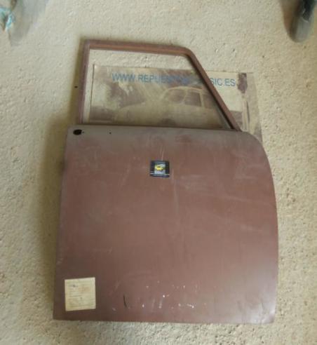 P4-4 PUERTA DELANTERA DERECHA SEAT 1400 C, SEAT 1500 ORIGINAL SEAT