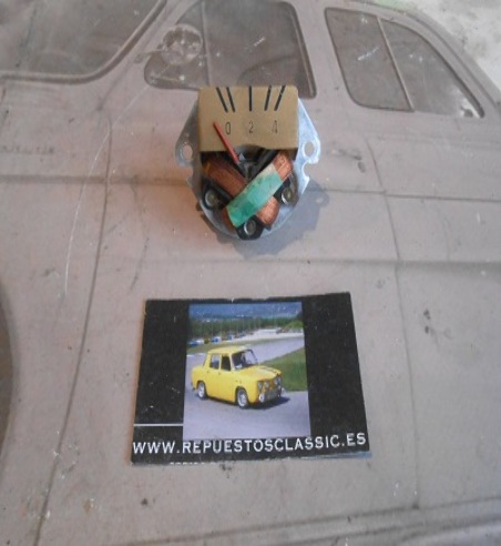 CK356 RELOJ NIVEL COMBUSTIBLE CUADRO RENAULT DAUPHINE, ONDINE, GORDINI  JAEGER 12v