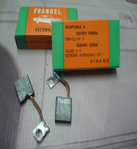 48-1 ESCOBILLAS DINAMO FEMSA Y CEESA "DNV121-16" "DD-8D" CITROEN 2CV