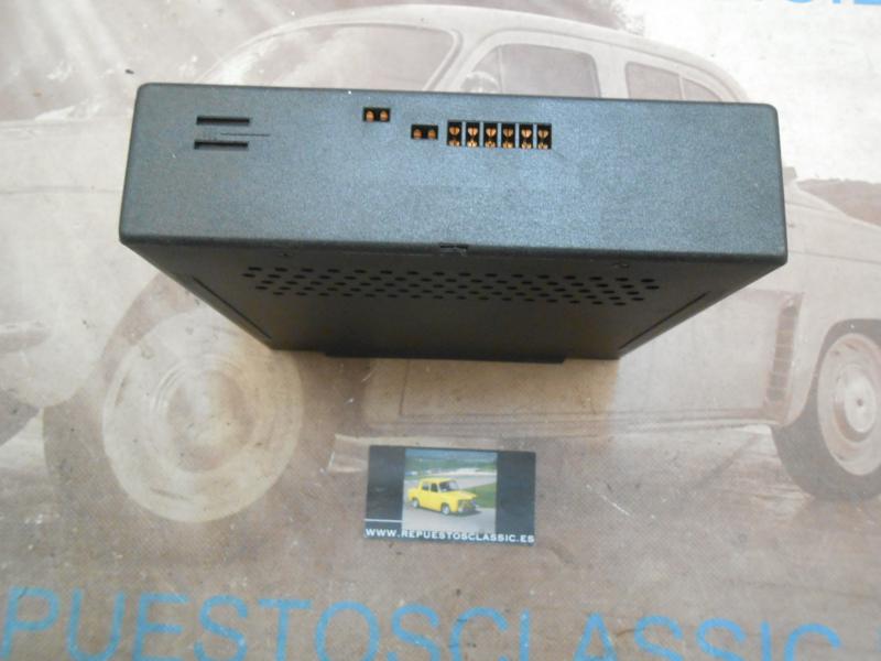 RAD15 CAJA EXTRAIBLE RADIO COCHE