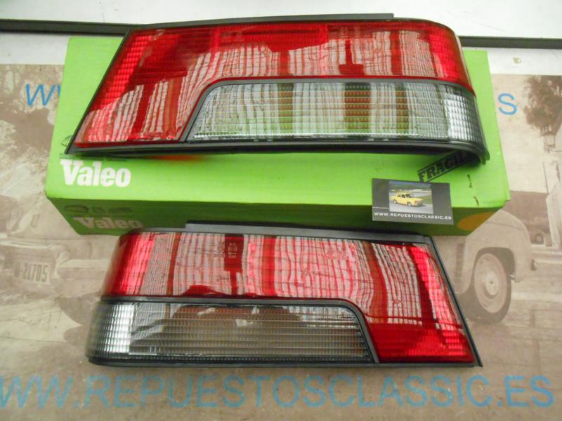 IP89P3 JUEGO TULIPAS PILOTOS TRASEROS PEUGEOT 405 87->92 VALEO 061547 - 061548