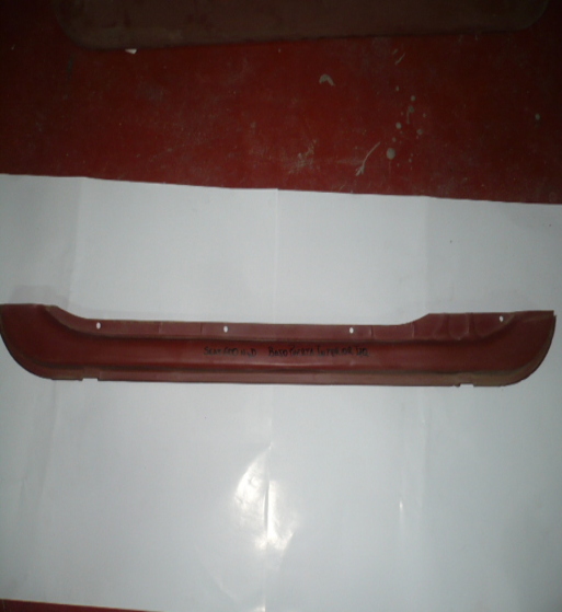 SANEADO PUERTA IZQUIERDO INTERIOR SEAT 600 N, D, E, L