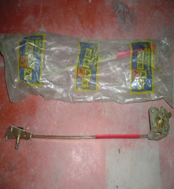 P1500 AC52270000 CONJUNTO CERRADURA PUERTA TRASERA DERECHA SEAT 1400 C, 1500