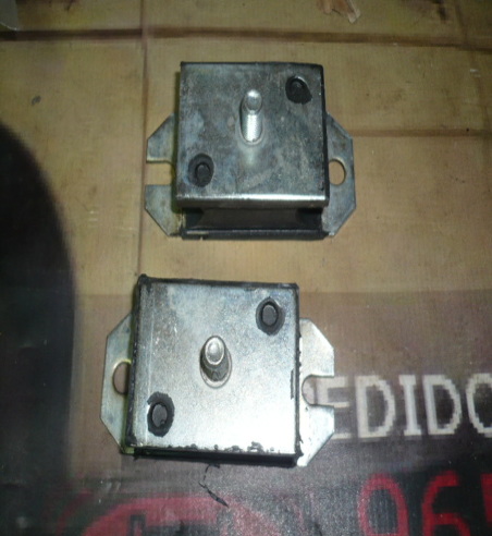JUEGO SOPORTES MOTOR SIMCA 1000