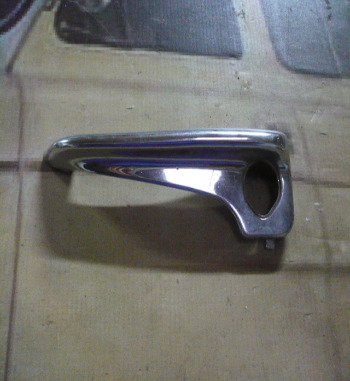 MOS13 MANETA RENAULT 8, 10 IZQUIERDA.
