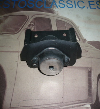 SOPORTE CENTRAL CAJA CAMBIOS CON SILEMBLOSCKS RENAULT 8, 10, A11