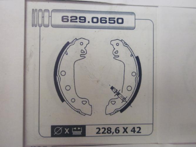 KT12- 6087855 KIT FRENOS TRASEROS SEAT 1430 SPORT , 124, 131, 132 RENAULT 12 FAMILIAR, TALBOT HORIZON (228,6x42mm -BOMBIN PISTON
