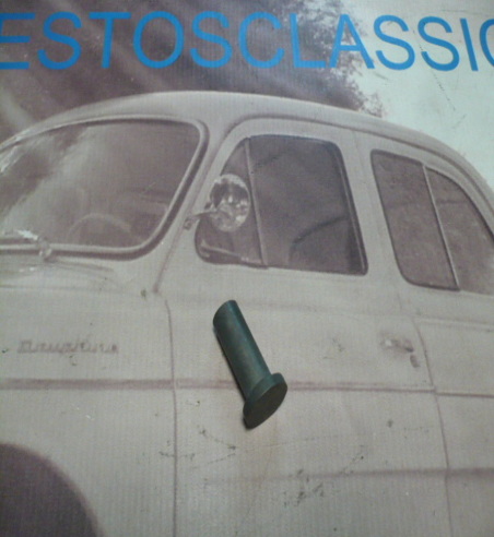 VASO TAQUE, TUCHO SEAT 850, 133, 127 MOTORES 903 Y 1010