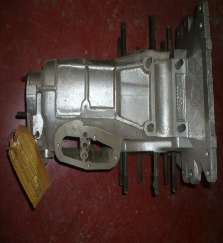 CARCASA CAJA CAMBIOS RENAULT 4CV, DAUPHINE 3 VELOCIDADES