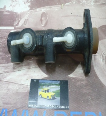 V1261 BOMBA FRENO NISSAN L60, L80 1 1/8" SALIDAS 12X100 CIERRE BELLOTA