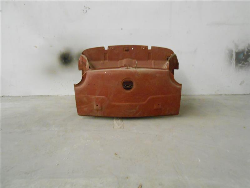 CONJUNTO ARMAZÓN DELANTERO SEAT 600 ORIGINAL SEAT REF. BE505000