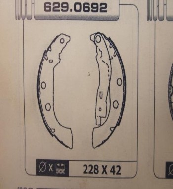 KT72-6088128 KIT FRENO TAMBOR TRASERO CITROEN XSARA, PEUGEOT 306 BREAK (TAMBOR 228x42mm. BOMBIN 20,64mm)
