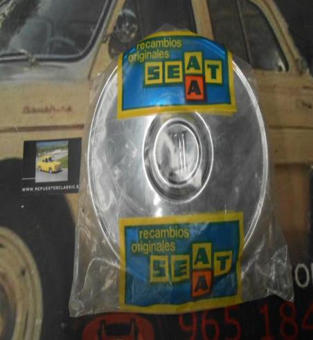 TAP02 JUEGO TAPACUBOS SEAT 1430, 124 ORIGINALES SEAT