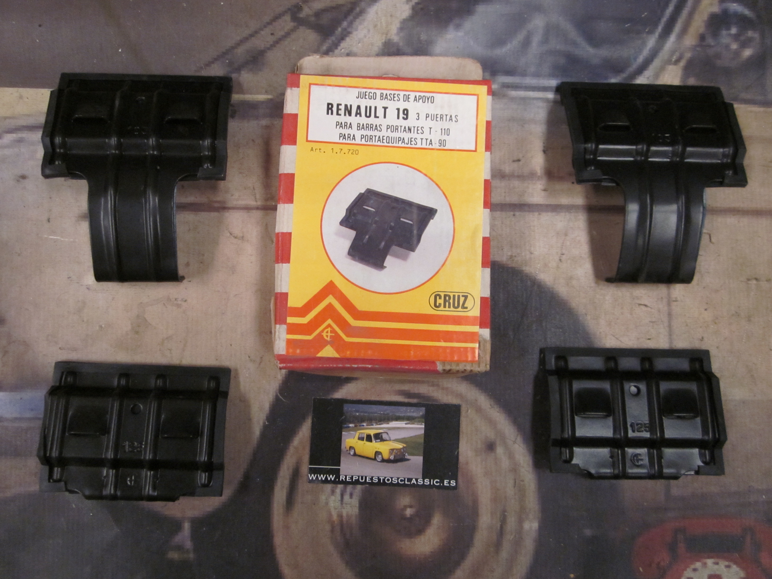 BAC16 17720 SOPORTES BASES DE APOYO PARA BACA, BARRAS DE TECHO CRUZ, RENAULT 19 3p. (PARA BARRAS T-110)