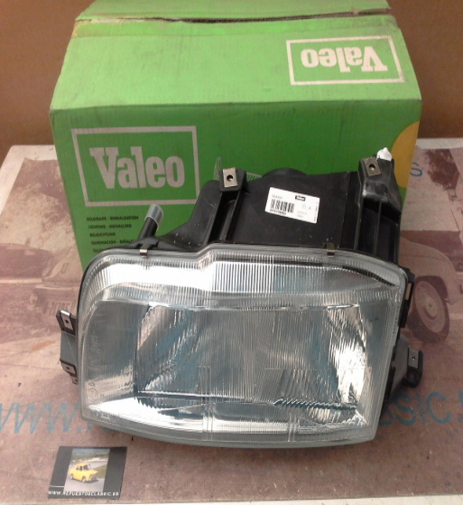 IRE417+PV4N2 FARO IZQUIERDO RENAULT 21 89-》H4, CORRECTOR MANUAL, VALEO 084330
