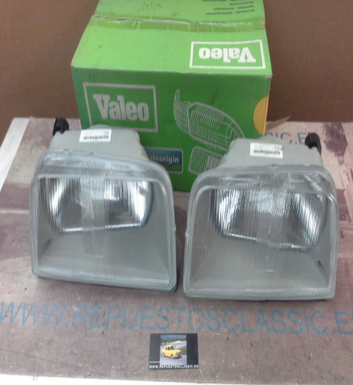 IRE450P9-P10+PV4N2 JUEGO FAROS RENAULT EXPRESS 91 --> H4, REGULACION MANUAL VALEO 084646 - 084645 (SIN TAPA POSTERIOR)