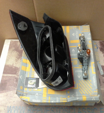 OR348 P1 PILOTO TRASERO DERECHO RENAULT LAGUNA II GRANDTOUR 01- REF. 8200703489
