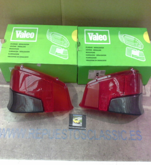 084612/084613 PV2N2 JUEGO TULIPAS PILOTOS TRASEROS PEUGEOT 106 91->96, VALEO