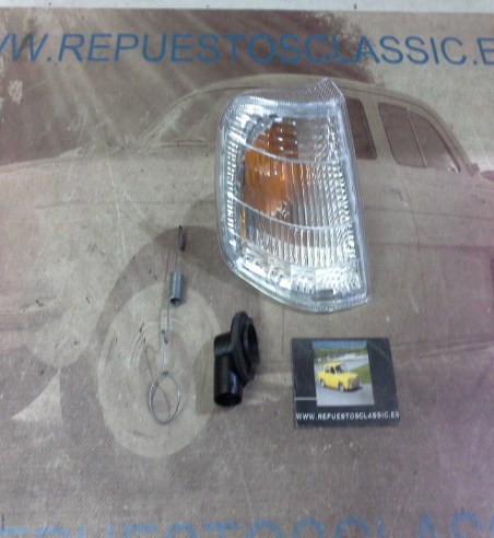 IP126P3 PILOTO DELANTERO DERECHO PEUGEOT 405 CON PORTALAMPARA