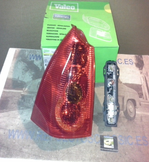 IP130P3 PILOTO TRASERO IZQUIERDO PEUGEOT 307 SW FAMILIAR 02->09, VALEO 088311