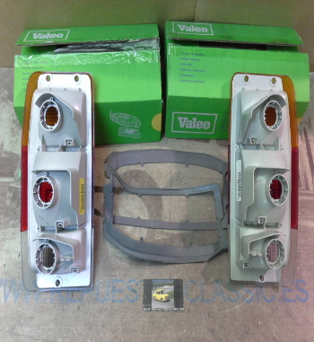 INI09+PV4N2 JUEGO PILOTOS TRASEROS NISSAN VANETTE 85->95, VALEO 065720/065729 (SIN PORTABOMBILLAS)