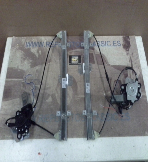 PX1331R/L JUEGO ELEVALUNAS ELECTRICOS FORD FIESTA MK3 89>95 3P.
